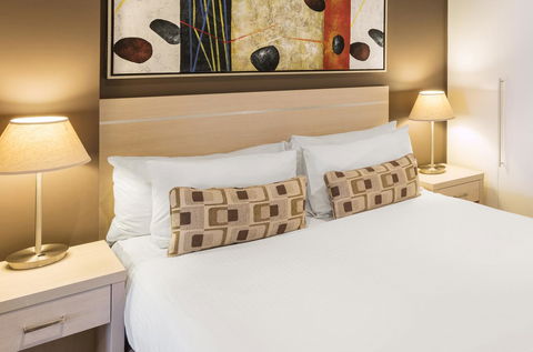 Apartments @ 16 Holdfast - Accommodation Redcliffe 11