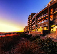 Apartments  16 Holdfast - Accommodation Redcliffe