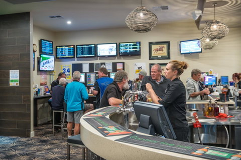 Vine Inn Barossa - Accommodation Redcliffe 18