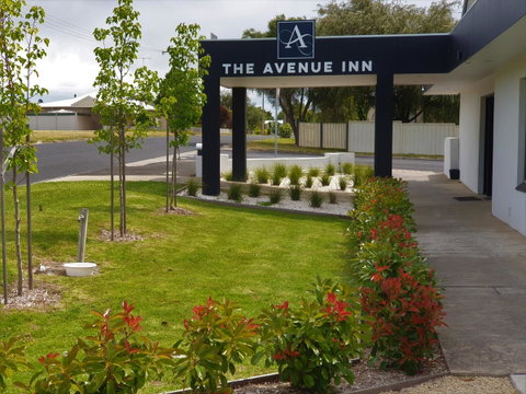 The Avenue Inn - Accommodation Redcliffe 2