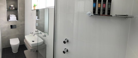 The Avenue Inn - Accommodation Redcliffe 28