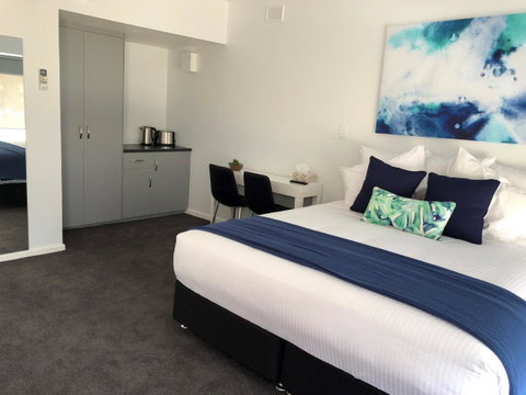 The Avenue Inn - Accommodation Redcliffe 23