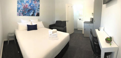 The Avenue Inn - Accommodation Redcliffe 19