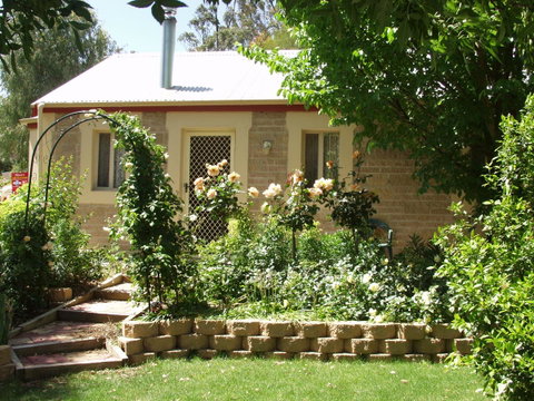 Riesling Trail & Clare Valley Cottages - Accommodation Redcliffe 3