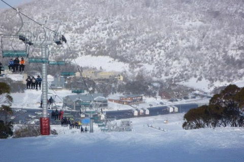 Snowy Gums Chalet - Accommodation Redcliffe 7