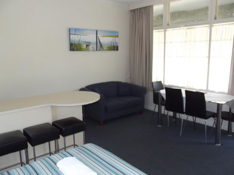 Guichen Bay Motel - Accommodation Redcliffe 8