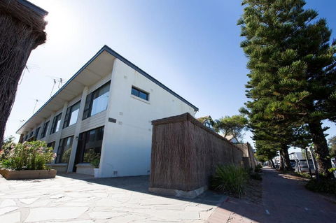 The One @ Henley Beach - Accommodation Redcliffe 8
