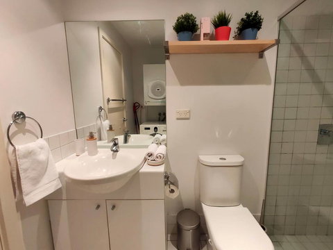 Project BNB On York - Accommodation Redcliffe 16