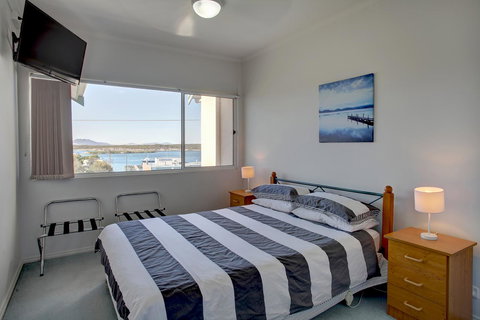 Bay Bliss - Accommodation Redcliffe 11