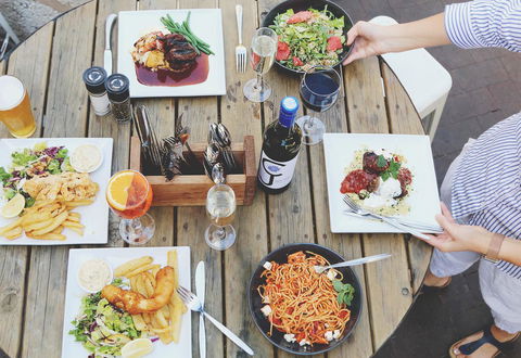 Caledonian Inn - Accommodation Redcliffe 22