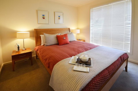 Adelaide Luxury Beach House - Accommodation Redcliffe 34