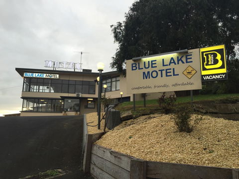 Blue Lake Motel - Accommodation Redcliffe 0