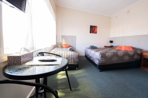 Blue Lake Motel - Accommodation Redcliffe 15