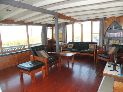 PS Federal Retreat Paddle Steamer Goolwa - Accommodation Redcliffe 20