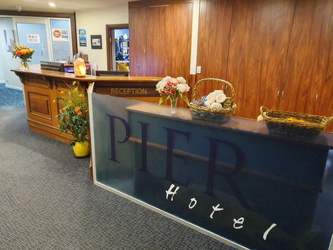 Pier Hotel Port Lincoln - Accommodation Redcliffe 1