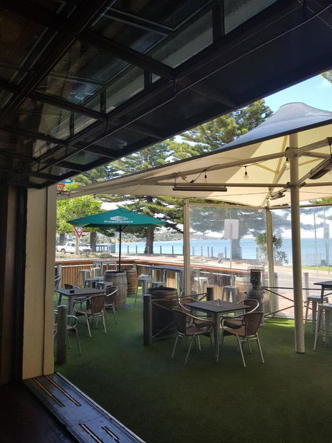 Pier Hotel Port Lincoln - Accommodation Redcliffe 30