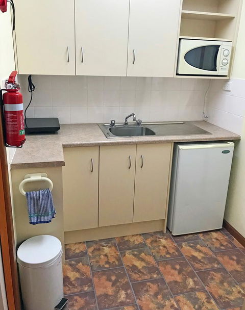 Lake Albert Motel - Accommodation Redcliffe 32