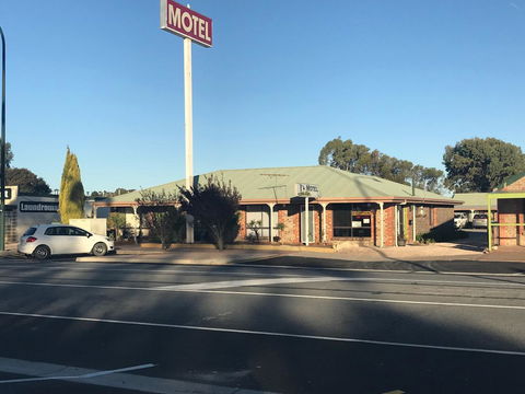 Lake Albert Motel - Accommodation Redcliffe 23