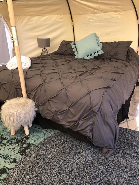 Bukirk Glamping & Fancy Coops - Accommodation Redcliffe 13