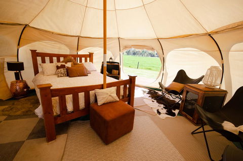 Bukirk Glamping & Fancy Coops - Accommodation Redcliffe 9