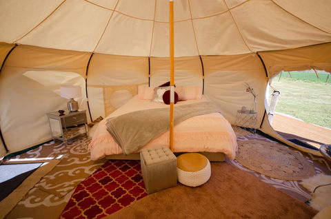 Bukirk Glamping & Fancy Coops - Accommodation Redcliffe 4