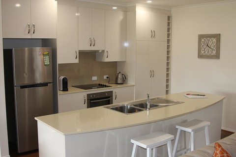 C And C Tanunda - Accommodation Redcliffe 2