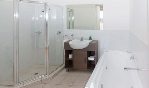 South Shores Yellowfin Villa 96 - South Shores Normanville - Accommodation Redcliffe 11