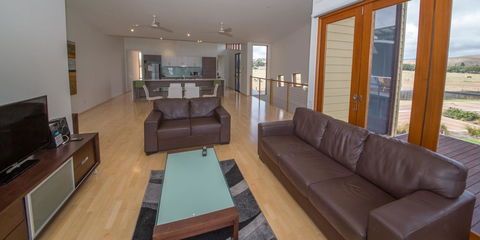 South Shores Yellowfin Villa 96 - South Shores Normanville - Accommodation Redcliffe 1