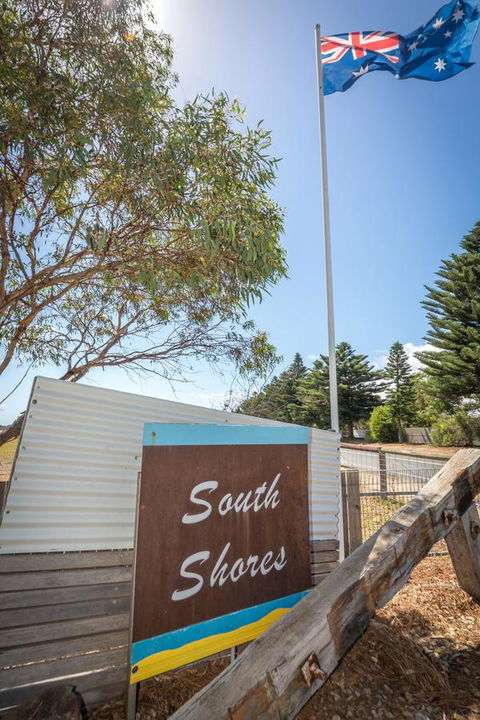 South Shores Yellowfin Villa 96 - South Shores Normanville - Accommodation Redcliffe 2
