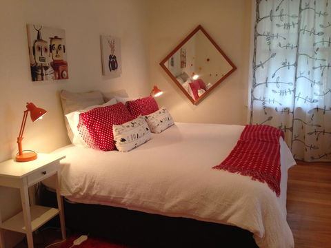 Jack\'s House B&B Clare - Accommodation Redcliffe 22