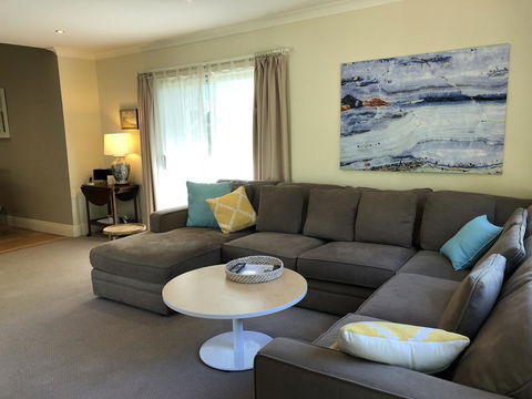 Jack\'s House B&B Clare - Accommodation Redcliffe 11