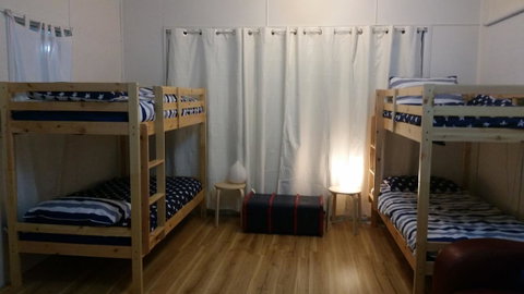 The Sandland Shack - Accommodation Redcliffe 8