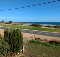 Seafront Shack - Accommodation Redcliffe