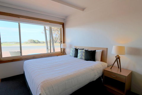 Harbour View Motel - Accommodation Redcliffe 20