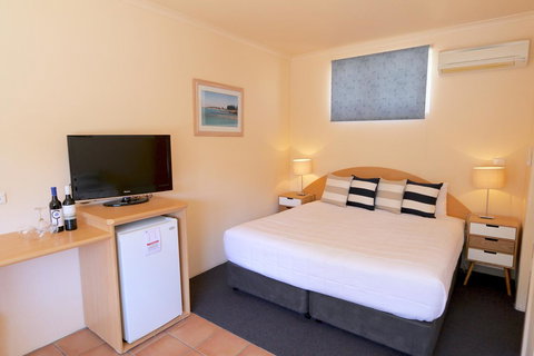 Harbour View Motel - Accommodation Redcliffe 36