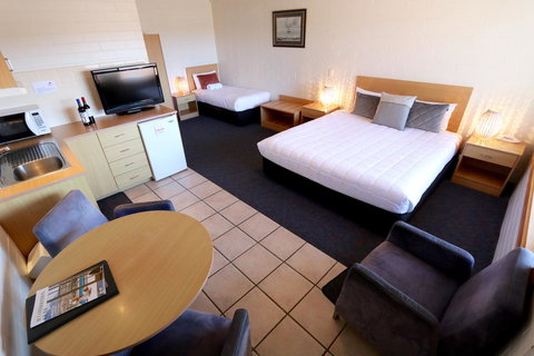 Harbour View Motel - Accommodation Redcliffe 24
