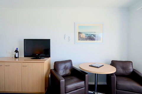 Harbour View Motel - Accommodation Redcliffe 5