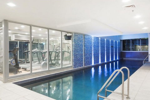 Glenelg Skyline Penthouse - Accommodation Redcliffe 1