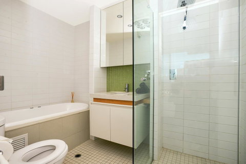 Glenelg Skyline Penthouse - Accommodation Redcliffe 42