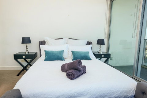 Glenelg Skyline Penthouse - Accommodation Redcliffe 20