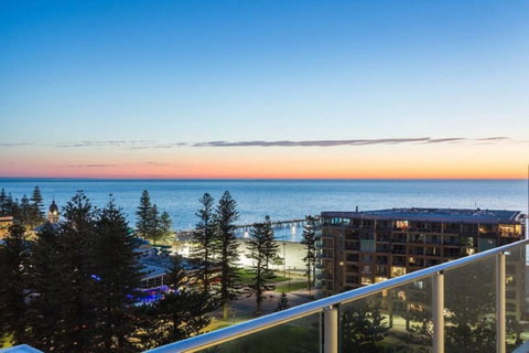 Glenelg Skyline Penthouse - Accommodation Redcliffe 32