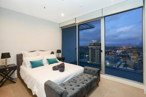 Glenelg Skyline Penthouse - Accommodation Redcliffe 33