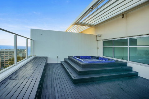 Glenelg Skyline Penthouse - Accommodation Redcliffe 16