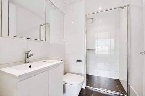 Swainson On Hindmarsh - Accommodation Redcliffe 3