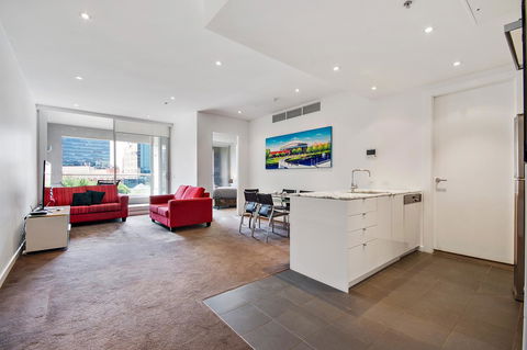 Swainson On Hindmarsh - Accommodation Redcliffe 12