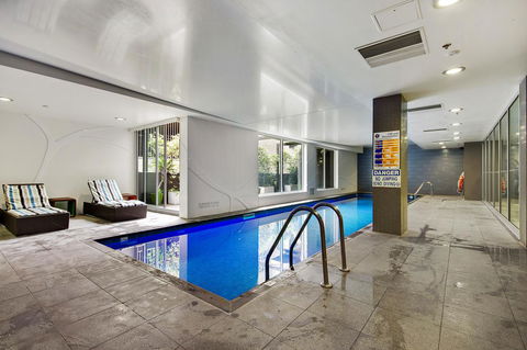 Swainson On Hindmarsh - Accommodation Redcliffe 14