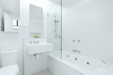 One Mile Retreat - Accommodation Redcliffe 10