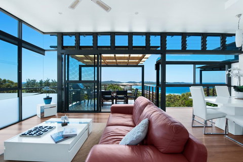 One Mile Retreat - Accommodation Redcliffe 0