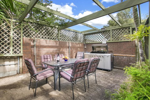 The Palms - Accommodation Redcliffe 23