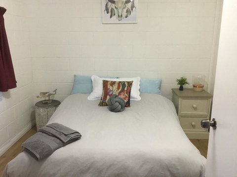 35 Trevena Road - Accommodation Redcliffe 4